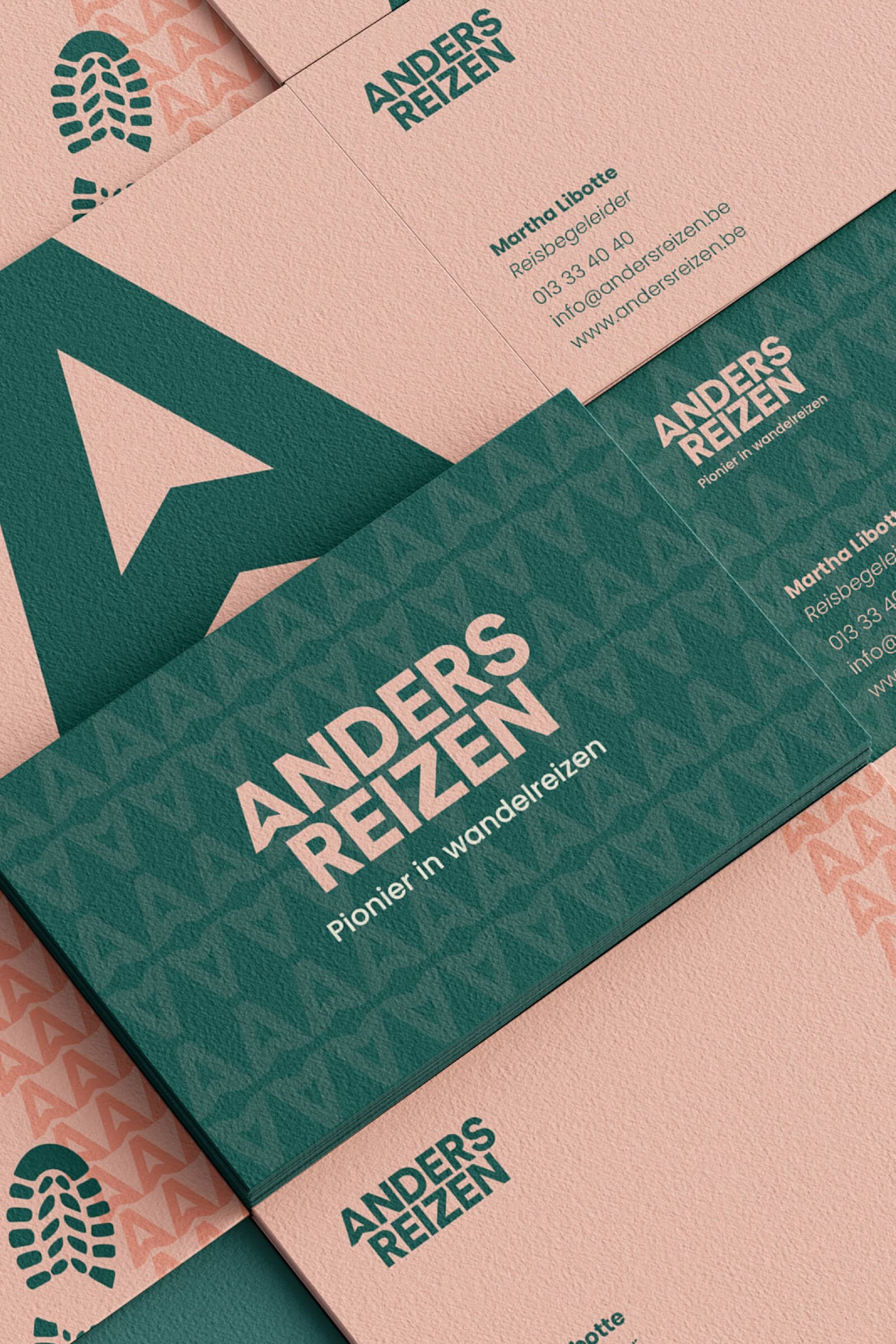 Naamkaartjes in branding van Anders Reizen